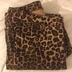 Good American leopard jeans/ high rise
